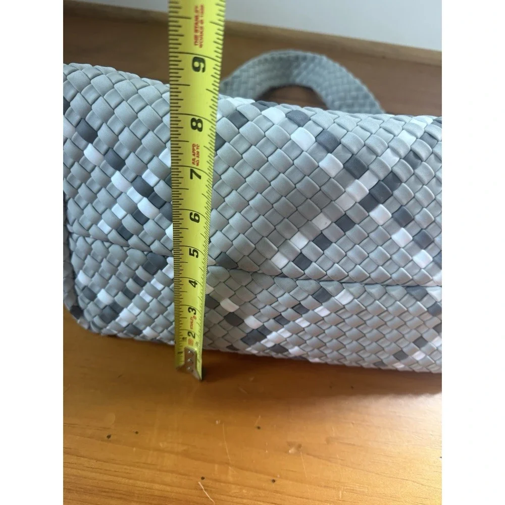 Haute Shore Neoprene Woven Shopper Tote Zip Top Shoulder Bag Gray White - Picture 14 of 16